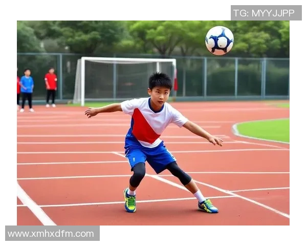 足球球星技术解析与实战技巧教学 帮助提升你的足球水平